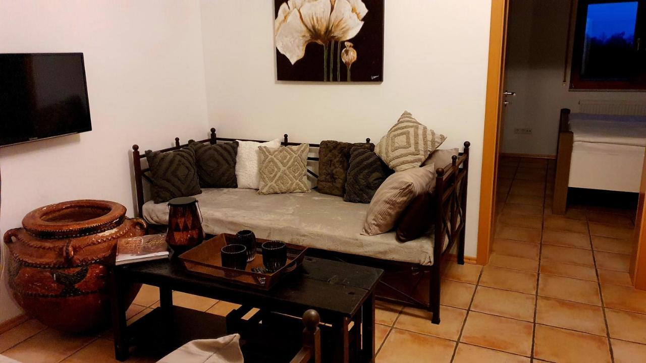 شقة Wohnen Im Orientalischen Ambiente Harthausen  المظهر الخارجي الصورة
